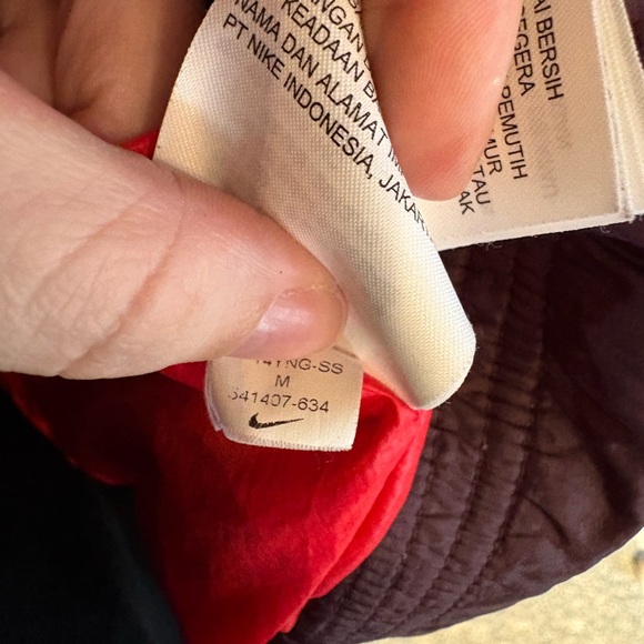 Nike Goose Down Hooded “Cascade” Jacket - Picture 4 of 7